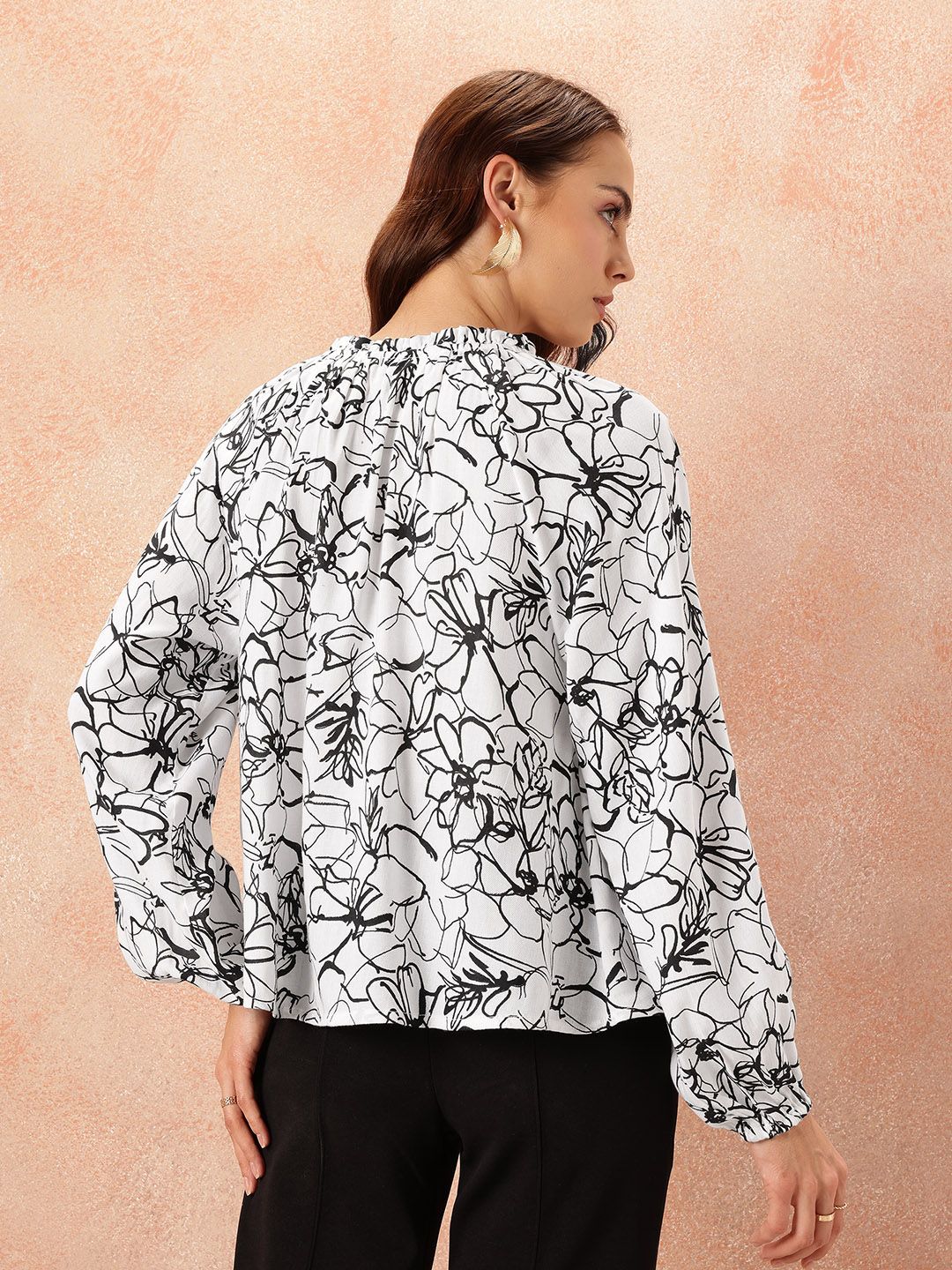 all about you Floral Print Tie-Up Neck Puff Sleeve Top