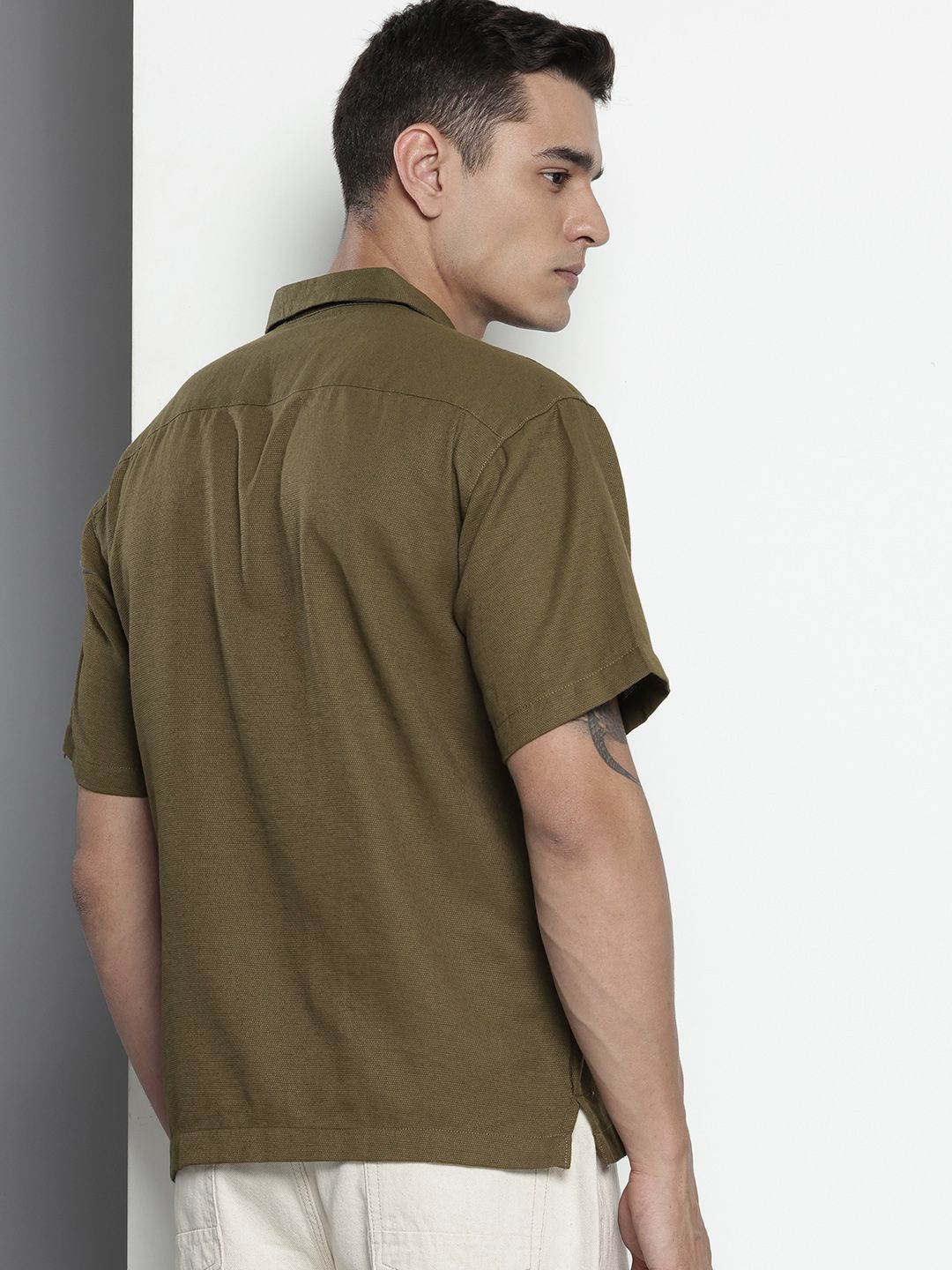 The Indian Garage Co. Relaxed Fit Opaque Floral Embroidered Pure Cotton Casual Shirt