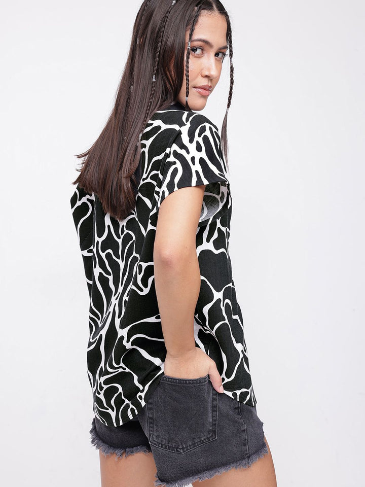 DressBerry Remix Of Monochrome Abstract Printed Spread Collar Shirt