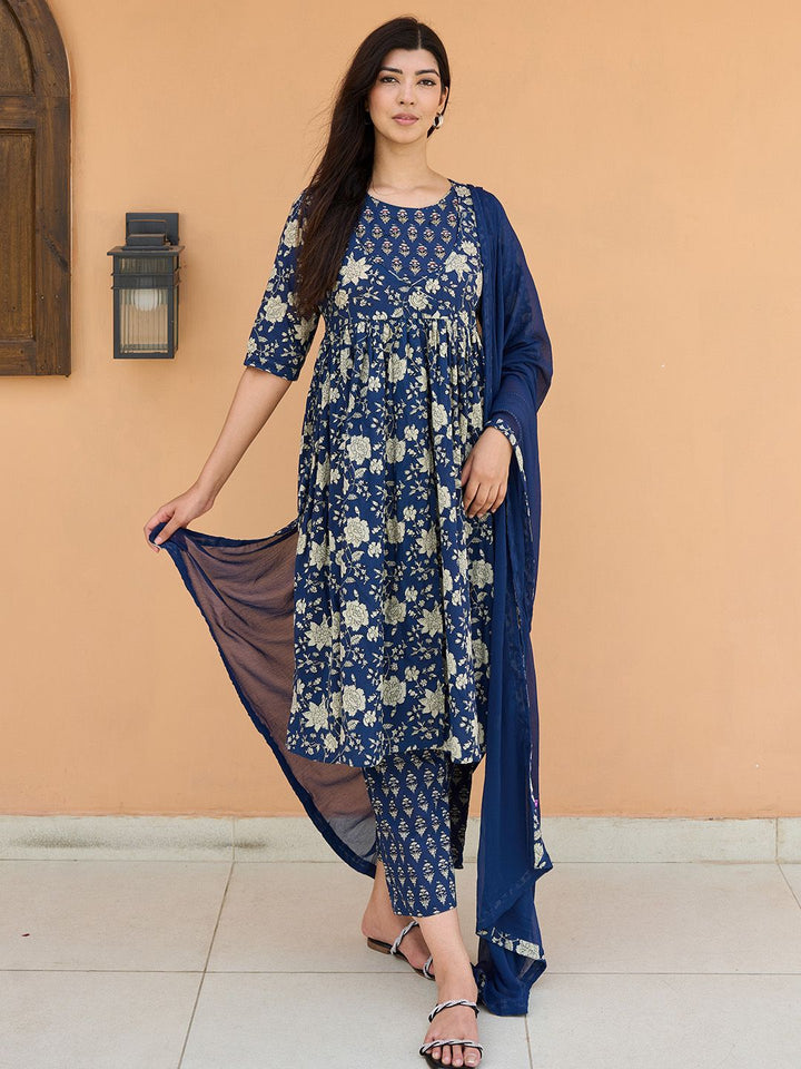 Libas Floral Printed Pleated Round Neck Three-Quarter Sleeves Pure Cotton Kurta Set