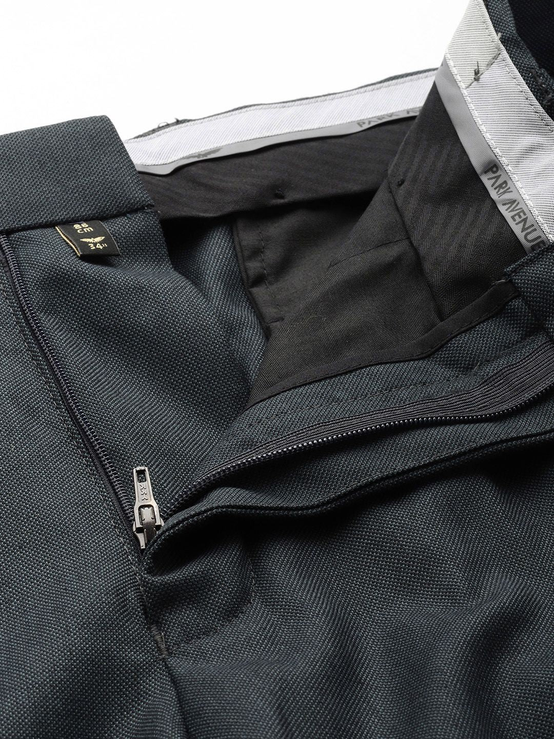 Park Avenue Reka Bentuk Diri Tekstur Single Breasted Super Slim Fit 3-Peice Formal Suit