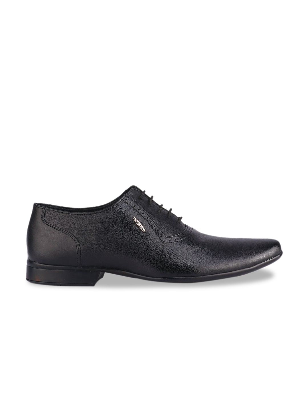 Red Chief Men Black Solid Leather Formal Oxfords