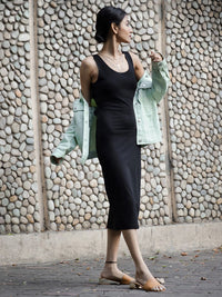 SASSAFRAS Women Black Solid Bodycon Dress