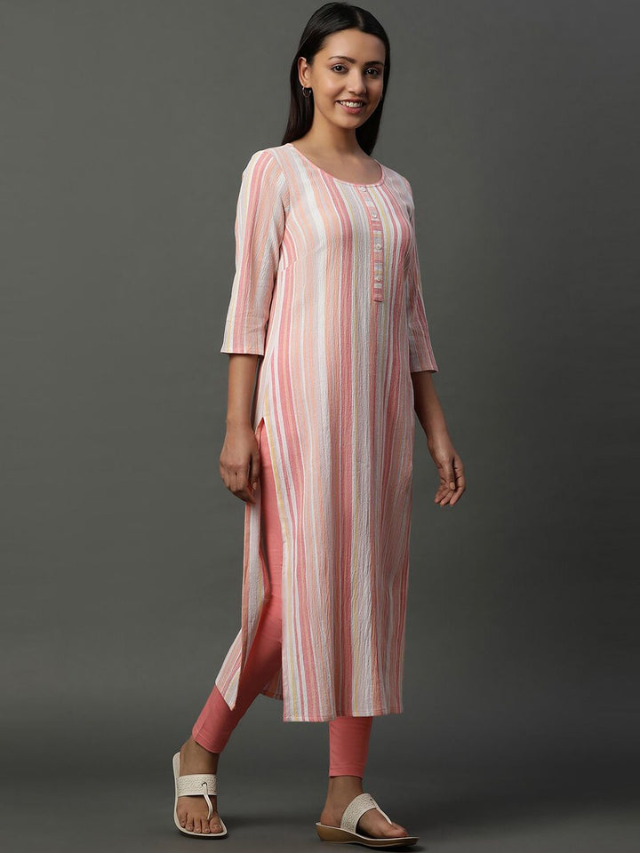 AURELIA Striped Round Neck Three-Quarter Sleeves Straight Kurta