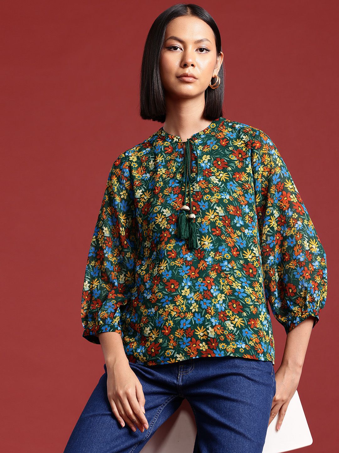 all about you Floral Printed Tie-Up Neck Top