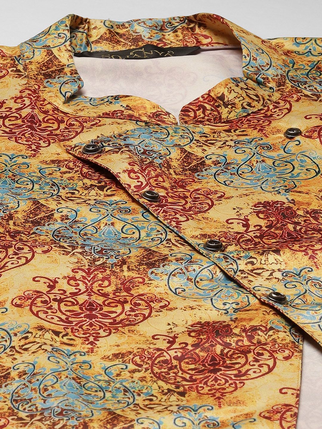 SOJANYA Men Black & Yellow Kurta with Churidar