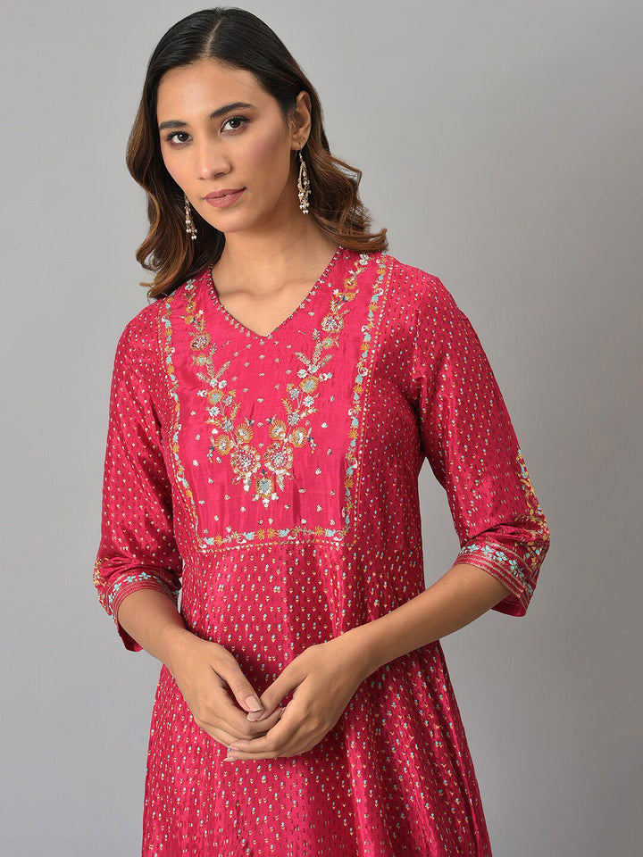 W Women Pink & Blue Ethnic Motifs Printed Maxi Dress