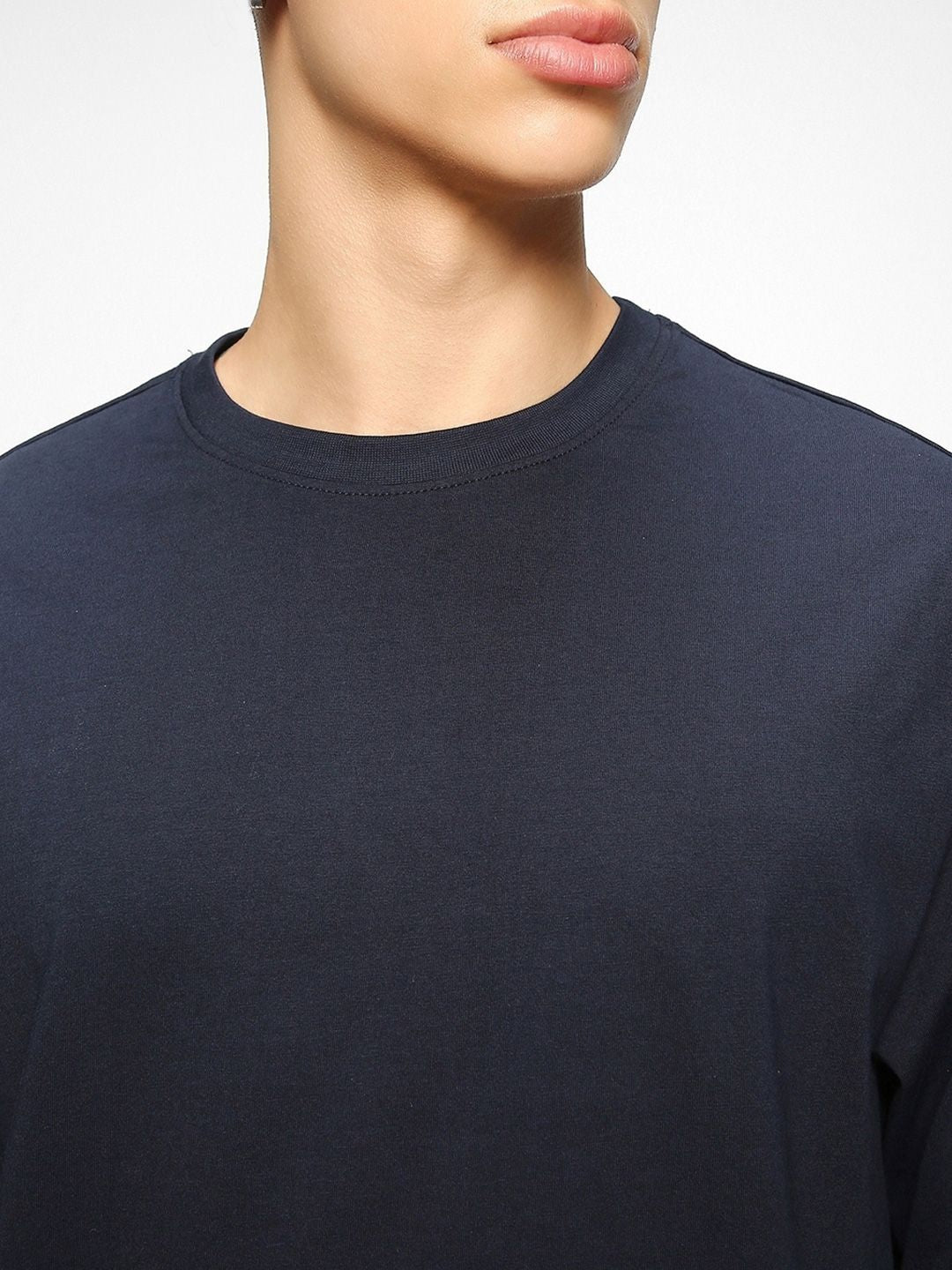 Bewakoof Cotton Drop Shoulder Sleeves Oversized Fit T-shirt