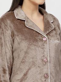 Kemeja Klotthe Woolen dengan seluar