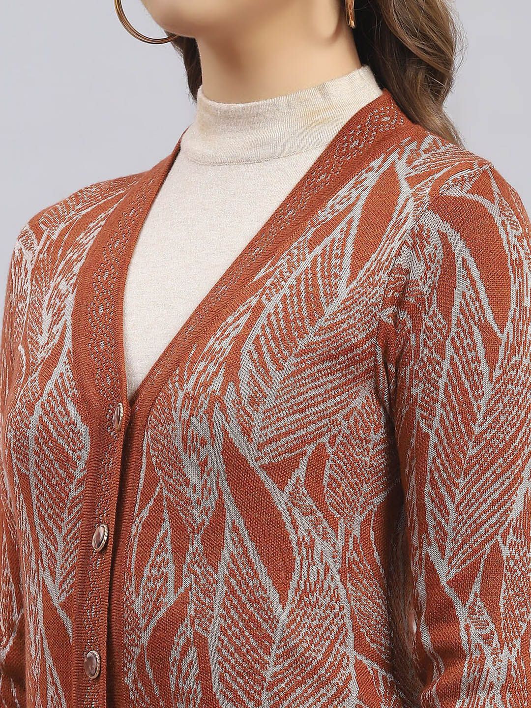 Monte Carlo Self Design V-Neck Cardigan