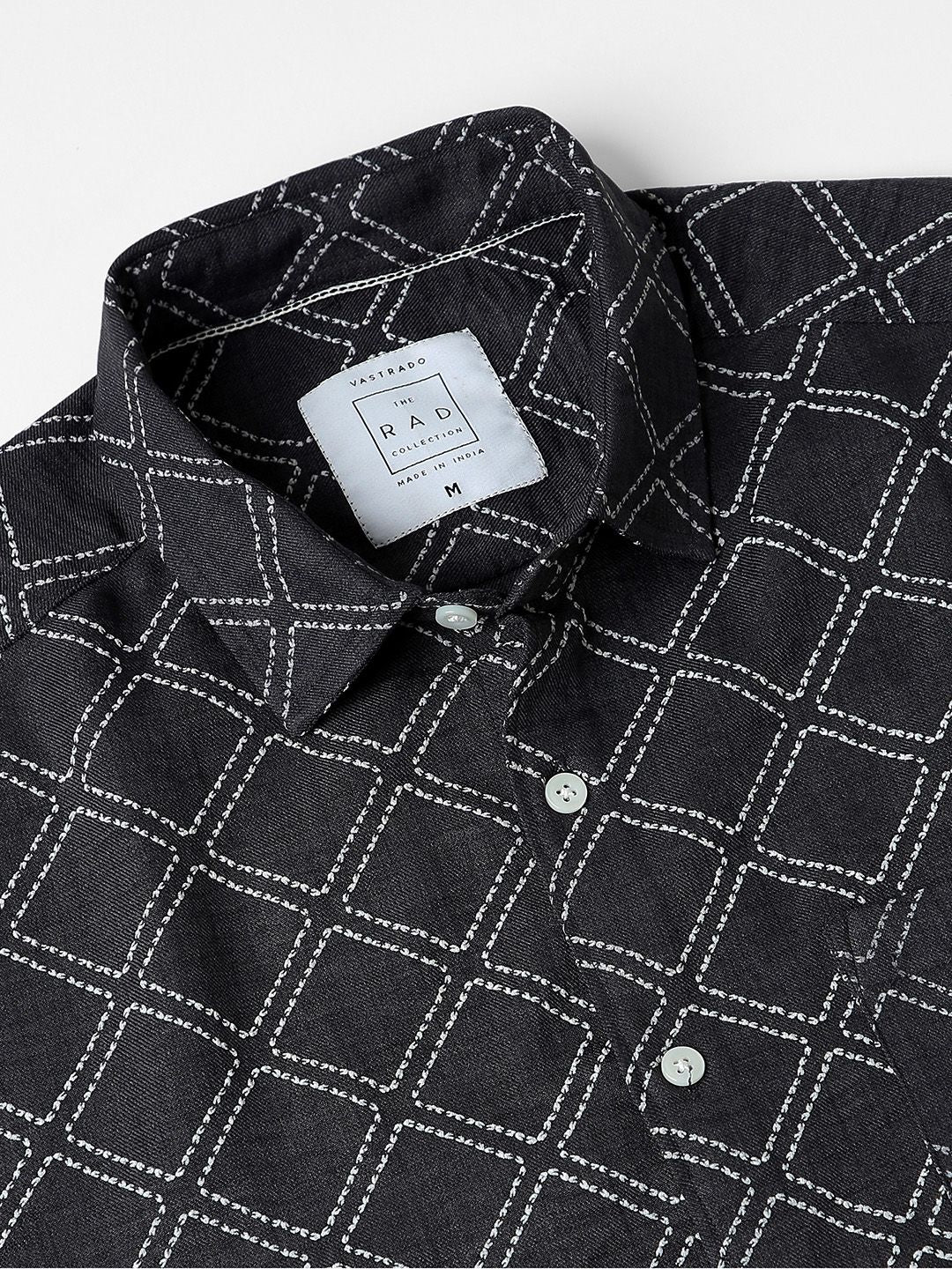 VASTRADO Men Classic Slim Fit Geometric Printed Casual Shirt