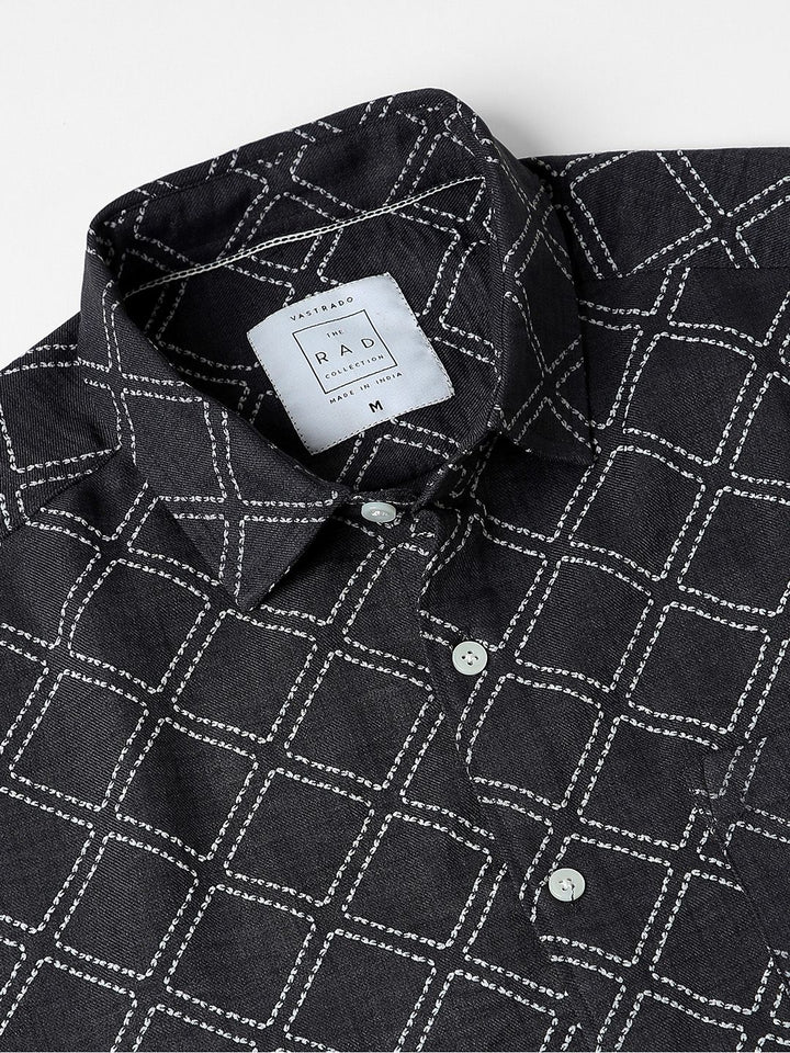 VASTRADO Men Classic Slim Fit Geometric Printed Casual Shirt