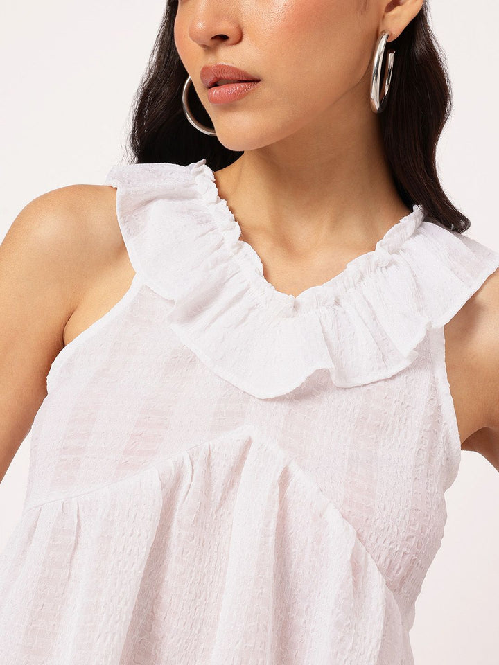 DressBerry Sugary Stylish Ruffles Detail Textured Crop Top