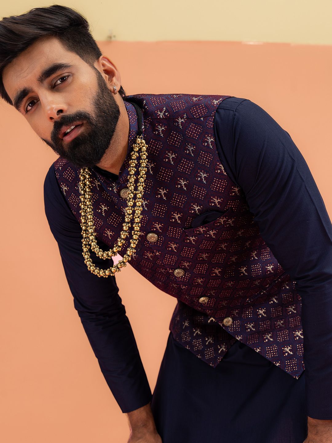 KISAH Men Textured Zari  Regular Fit Nehru Jacket