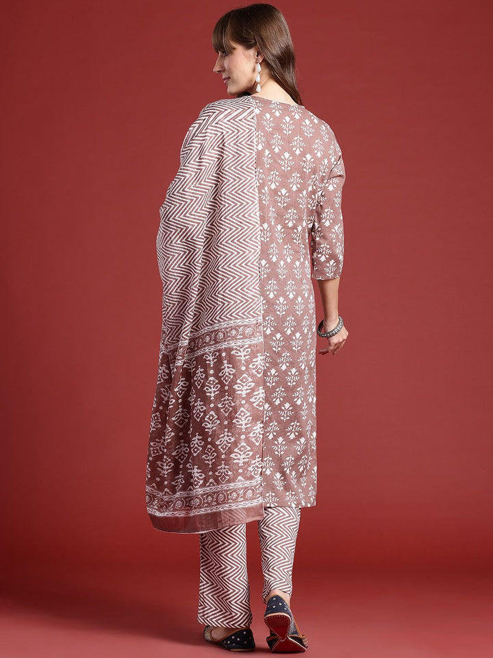 Anouk Floral Printed Pure Cotton Kurta With Trousers & Dupatta