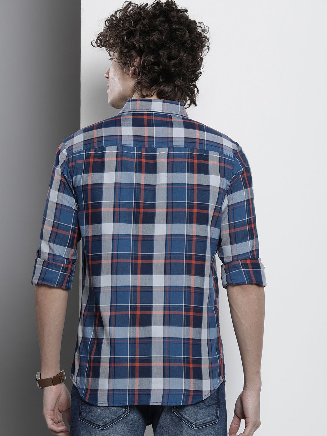 The Indian Garage Co Men Checked Casual Shirt