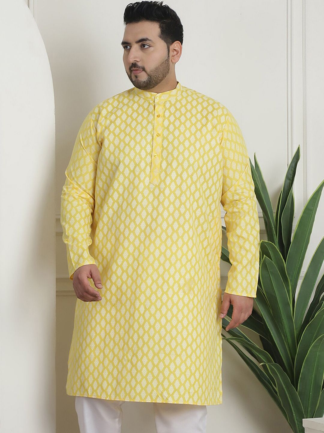 SOJANYA PLUS Ethnic Motifs Printed Band Collar Straight Kurta