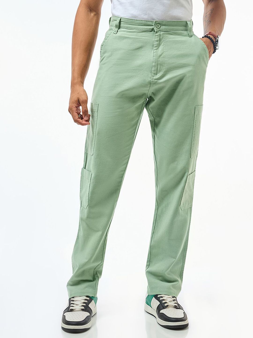 Bewakoof Men's Green Cargo Linen Pants