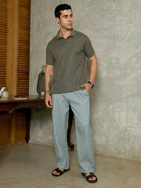 Campus Sutra Men Comfort Mid-Rise Trousers