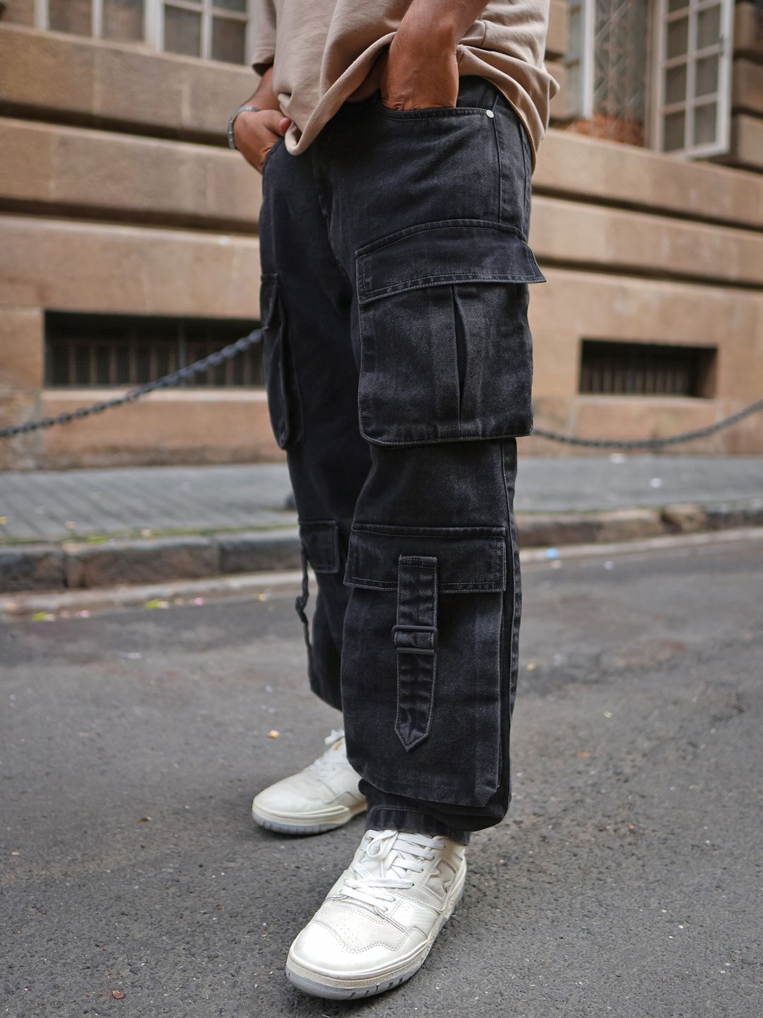 Powerlook Men Pure Cotton Loose Fit Cargos Trousers