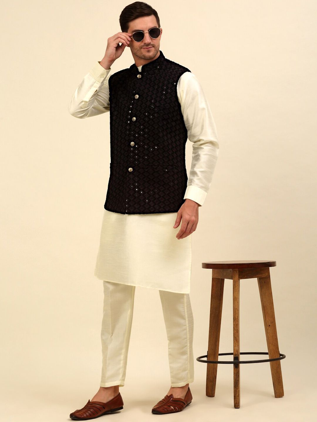 Anouk Black Embroidered Sequinned Nehru Jacket