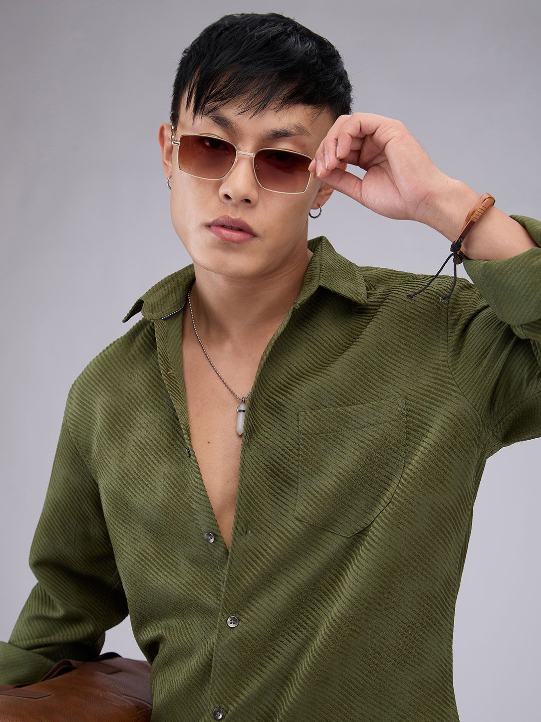 VASTRADO Men Classic Cutaway Collar Textured Slim Fit Casual Shirt