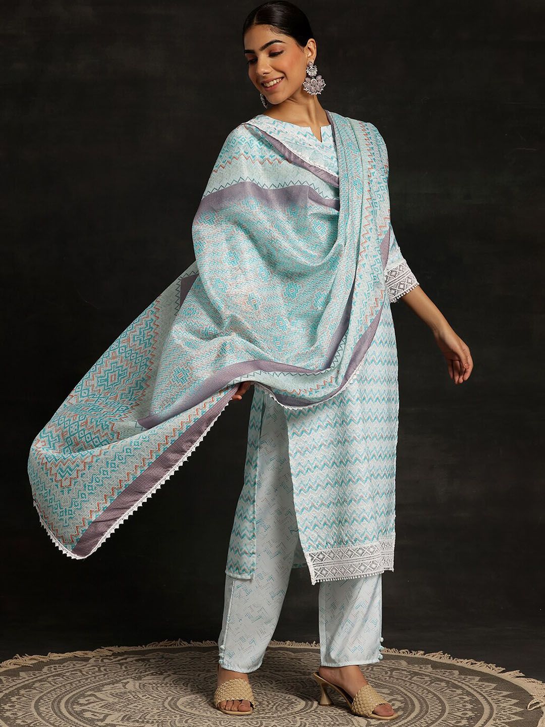Libas Chevron Printed Regular Thread Work Kurta with Trouser & Dupatta