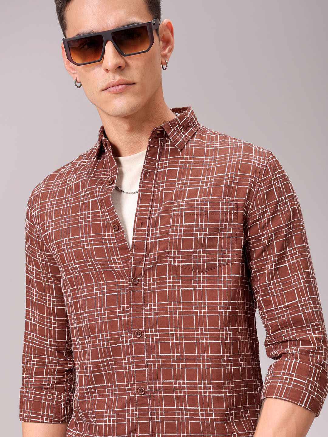 The Indian Garage Co Men Cutaway Collar Checked Cotton Slim Fit Casual Shirt