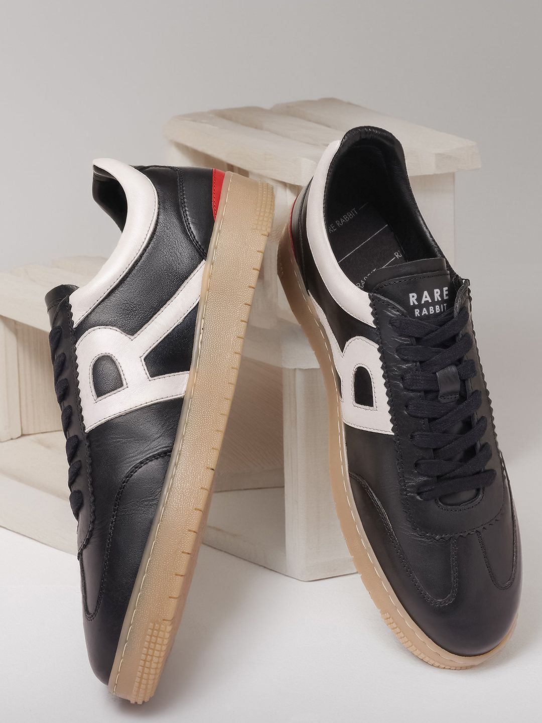 RARE RABBIT Men Dorset Pro Colourblocked Leather Sneakers