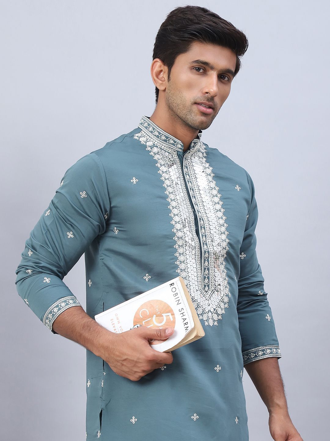 Jompers Floral Sequins Embroidered Mandarin Collar Straight Kurta