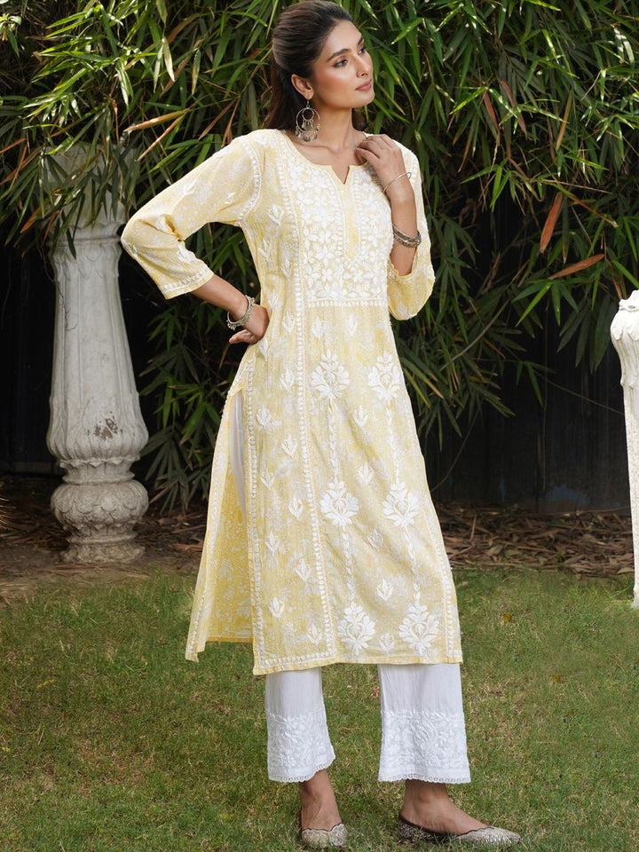 Rumah Wanita Chikankari Motif Etnik Bersulam Chikankari Cetakan Indie Kurta
