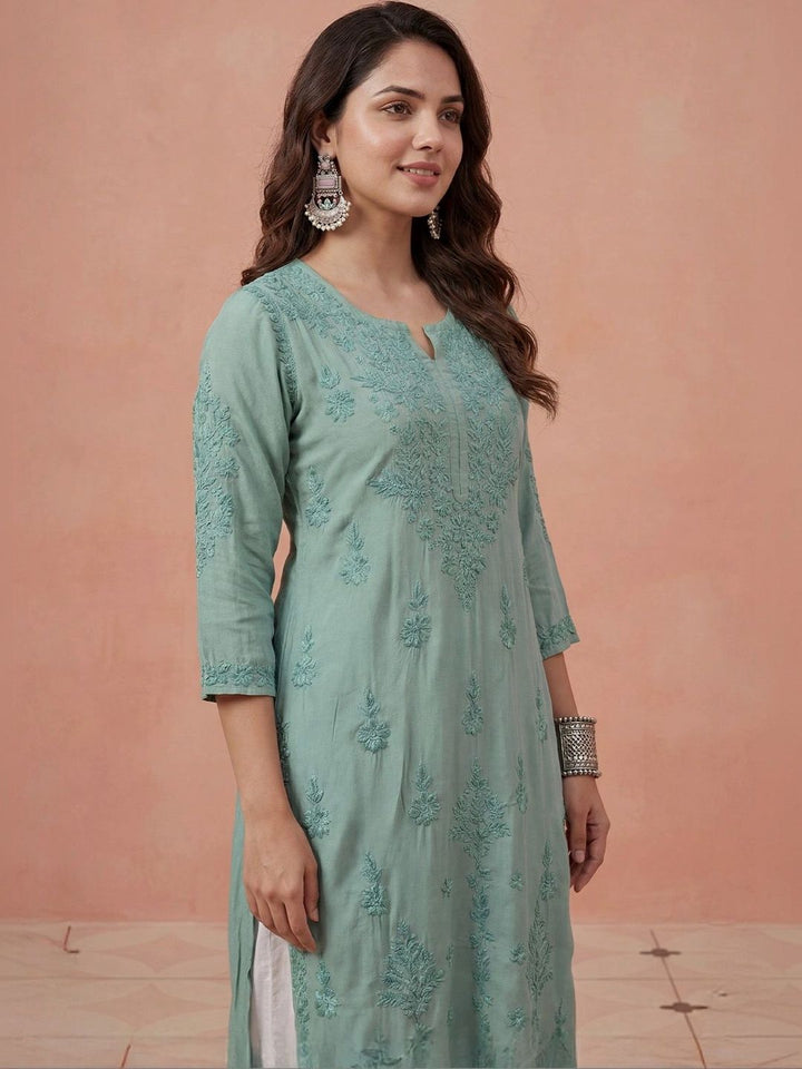 House of Chikankari Solid Green Embroidered Modal Pockets Kurta