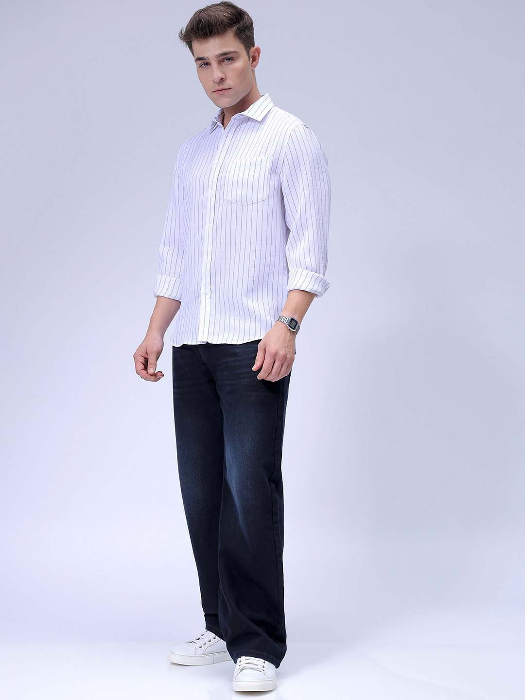 The Indian Garage Co Men Slim Fit Spread Collar Vertical Striped Casual Shirt
