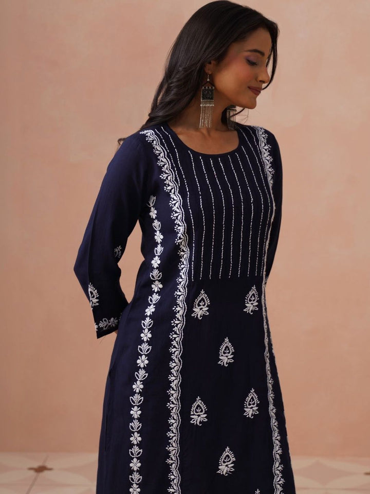 House of Chikankari Women Embroidered Thread Work Kurta