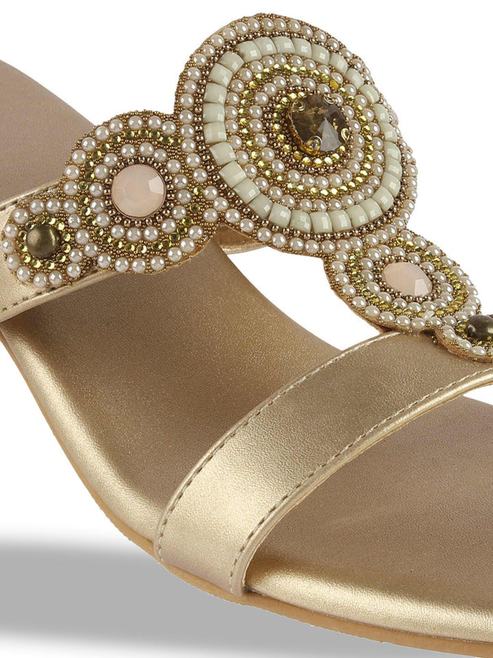 Metro Women Ethnic T-Strap Flats