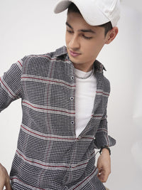 VASTRADO Men Classic Fit Spread Collar Textured Cotton Casual Shirt