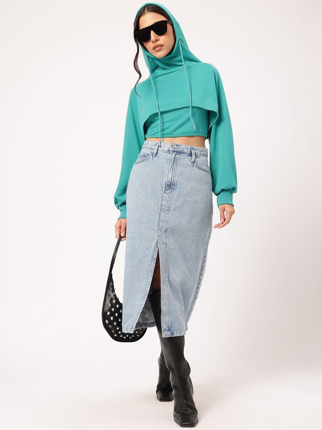 DressBerry Sporty & Stylish Raglan Hooded Layered Crop Top