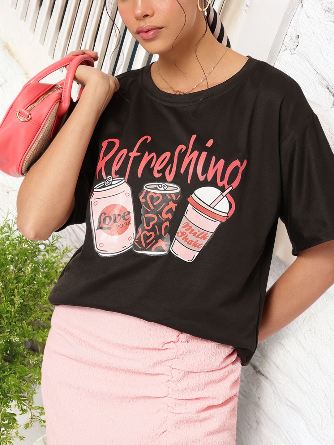 DressBerry Snug ComfyChic Conversational Printed Relax Tee
