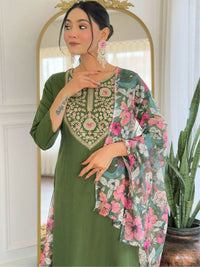 KALINI Women Floral Embroidered Regular Chikankari Kurta with Trousers & With Dupatta
