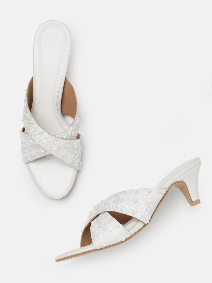 House of Pataudi Embellished Kitten Heeled Sandals