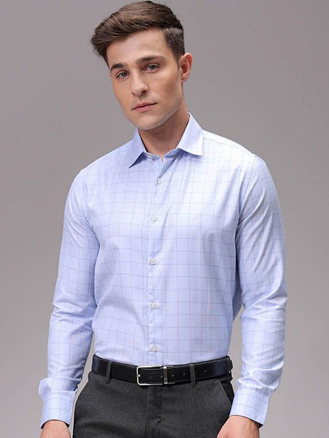 The Indian Garage Co. X Luxe Men Slim Fit Opaque Checked Formal Shirt