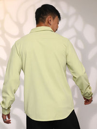 Campus Sutra Men Comfort Spread Collar Solid Casual Shirt