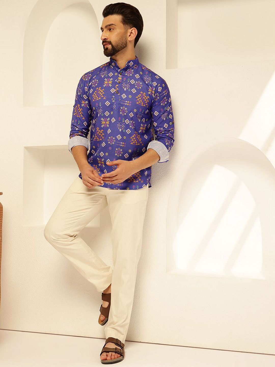SOJANYA Motif Etnik Printed Cotton Straight Short Kurta