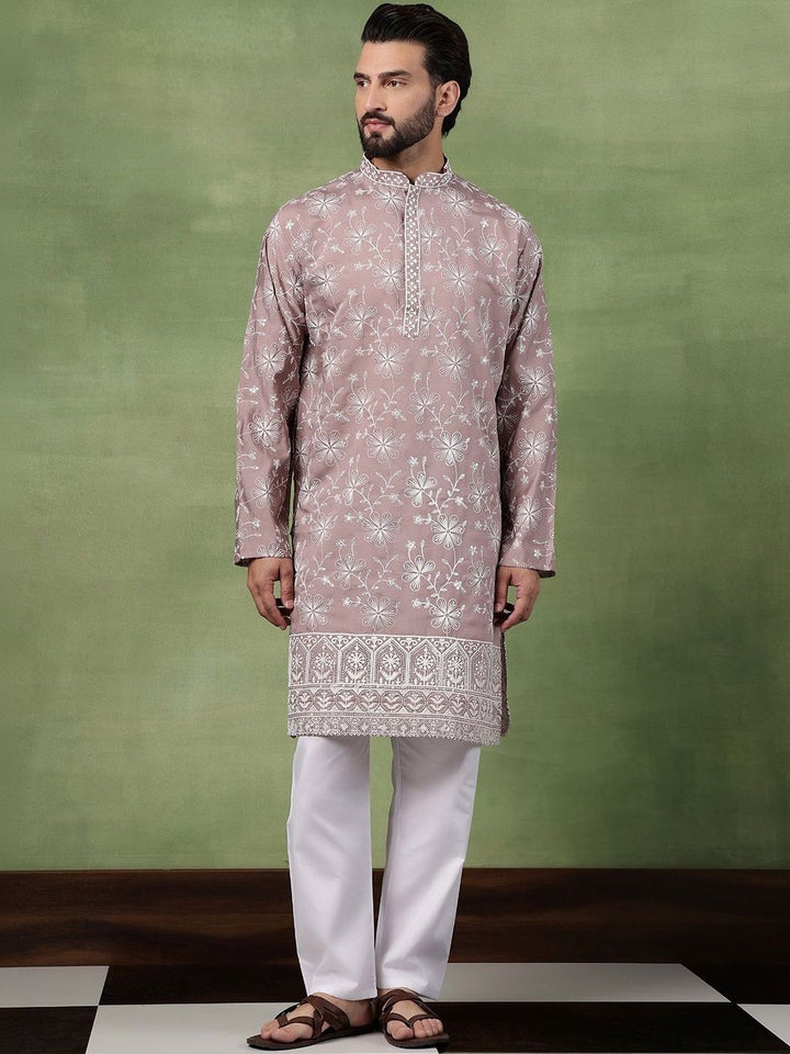 SOJANYA Men Floral Embroidered Thread Work Kurta