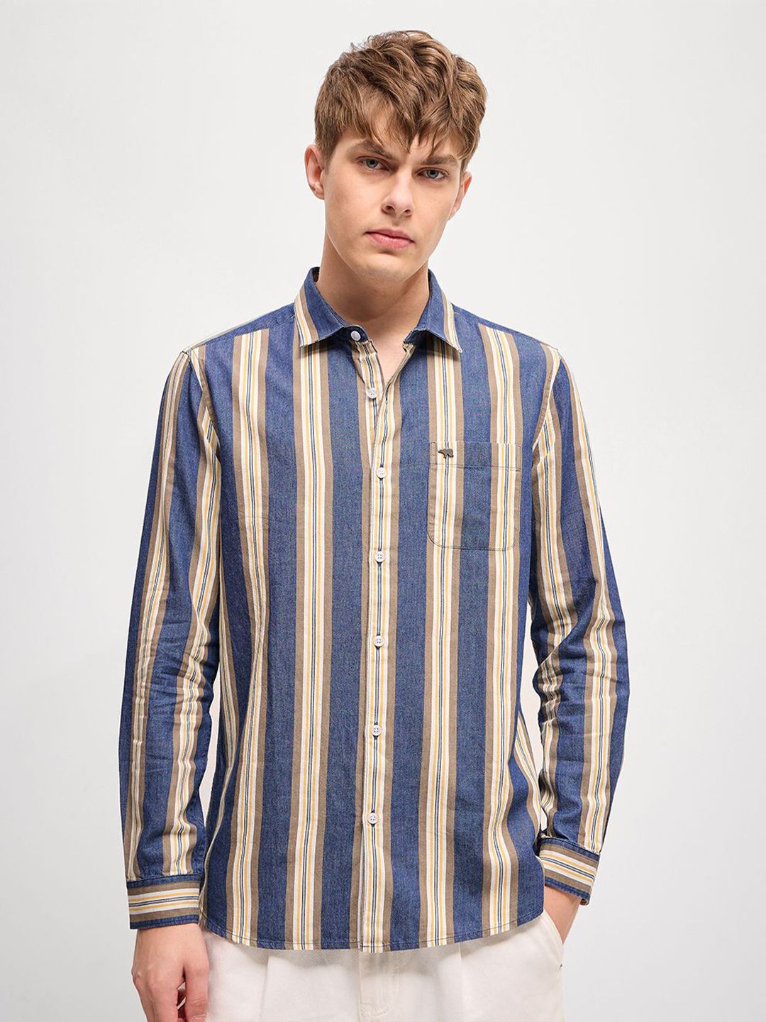 THE BEAR HOUSE Men Spread Collar Multi Striped Cotton Slim Fit Casual Shirt
