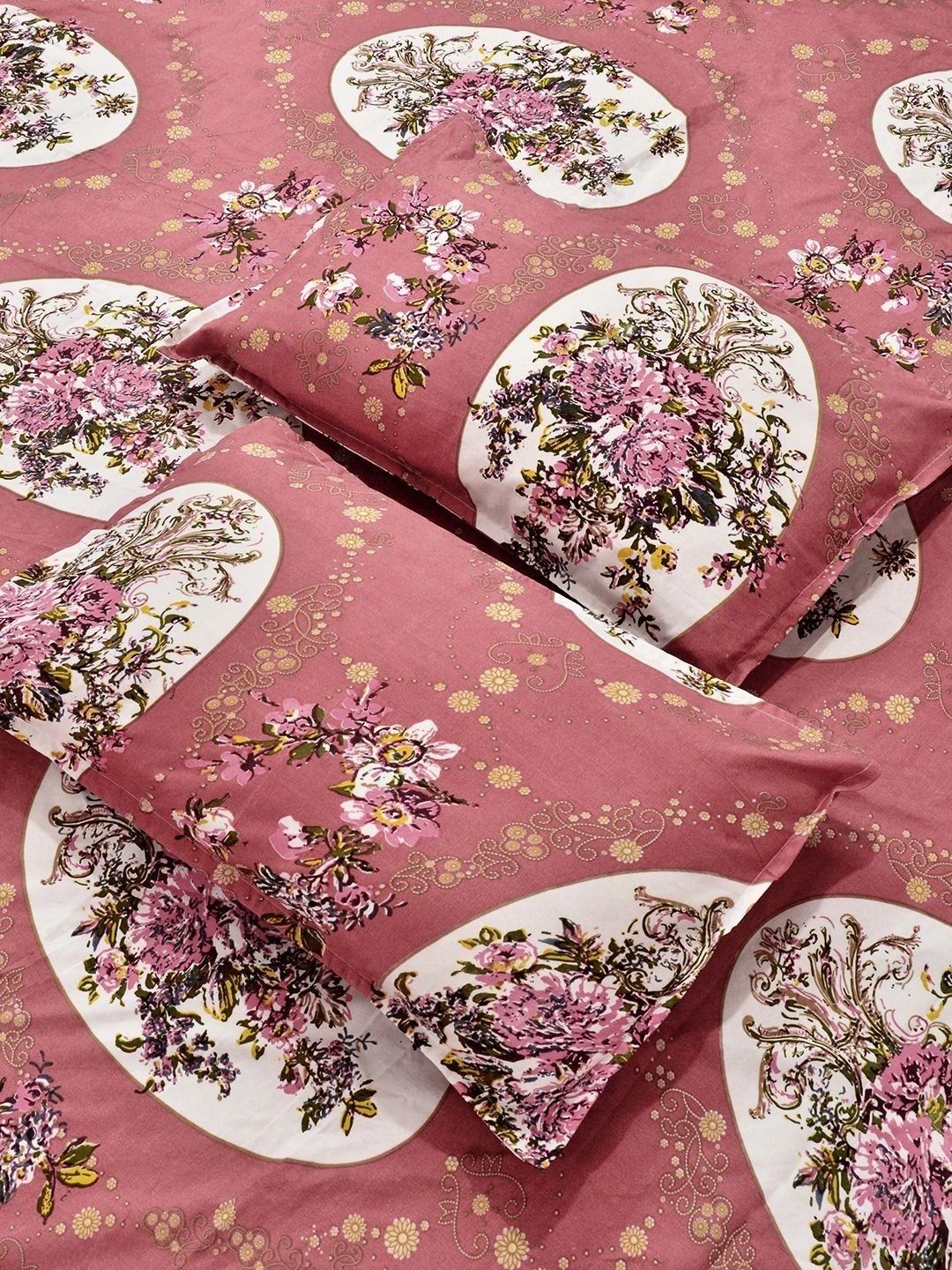 KLOTTHE Rust & Pink Floral 300 TC King Bedsheet with 2 Pillow Covers
