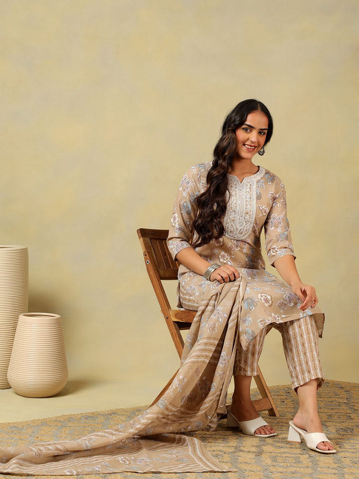 Mamicha Wanita Bercetak Bunga Benang Biasa Bekerja Kapas Tulen Kurta dengan Seluar & Dengan Dupatta