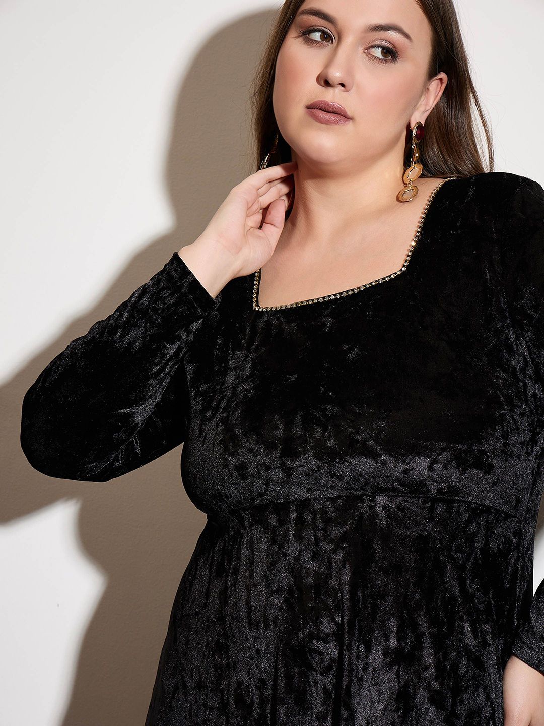 SASSAFRAS Curve Women Square Neck Embellished Velvet Fit & Flare Dress