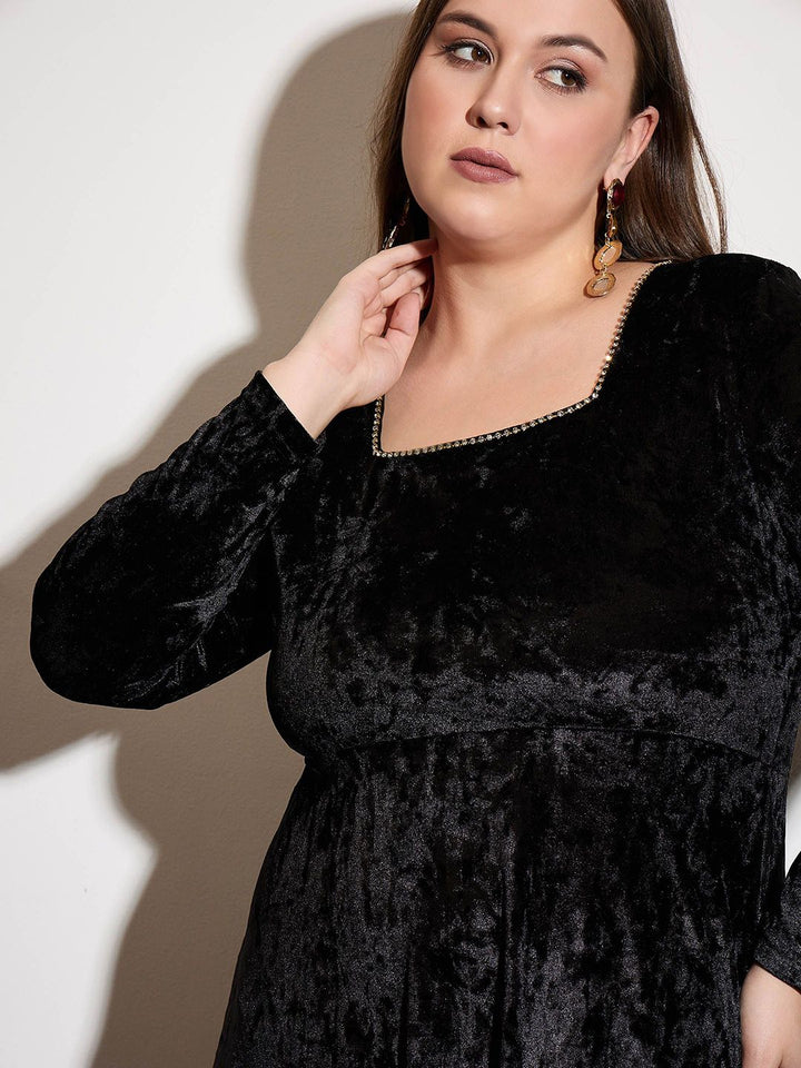 SASSAFRAS Curve Women Square Neck Embellished Velvet Fit & Flare Dress
