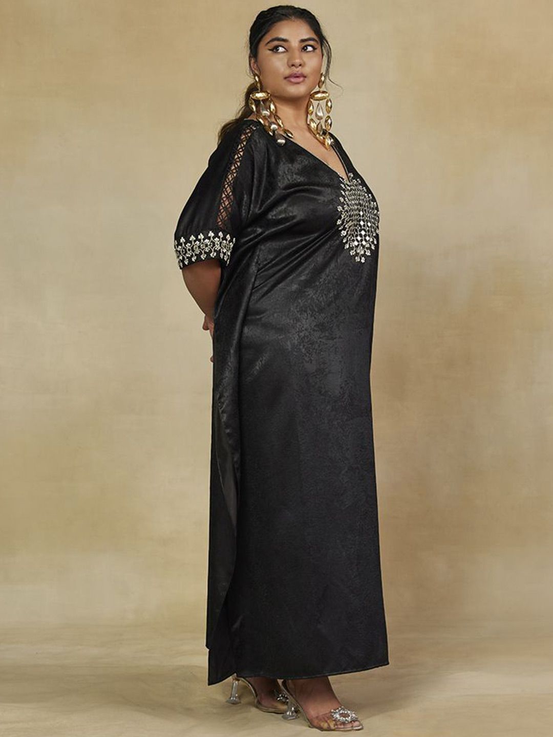Mamicha Women Embellished A-Line Maxi Dress